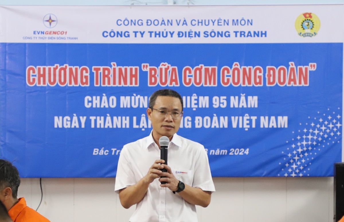 1. A Le Dinh Phuc phat bieu f.JPG