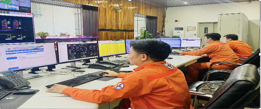 Hình 1 - Ca trực vận hành nhà máy.png